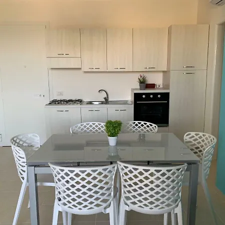 Fenix House 公寓 *