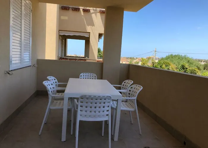 Fenix House * 拉古萨的码头